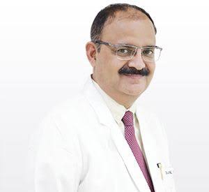 Dr. Anil Vardani, Director of Internal Medicine at BLK-Max, specialising in sepsis, infectious diseases, critical care and lifestyle diseases.